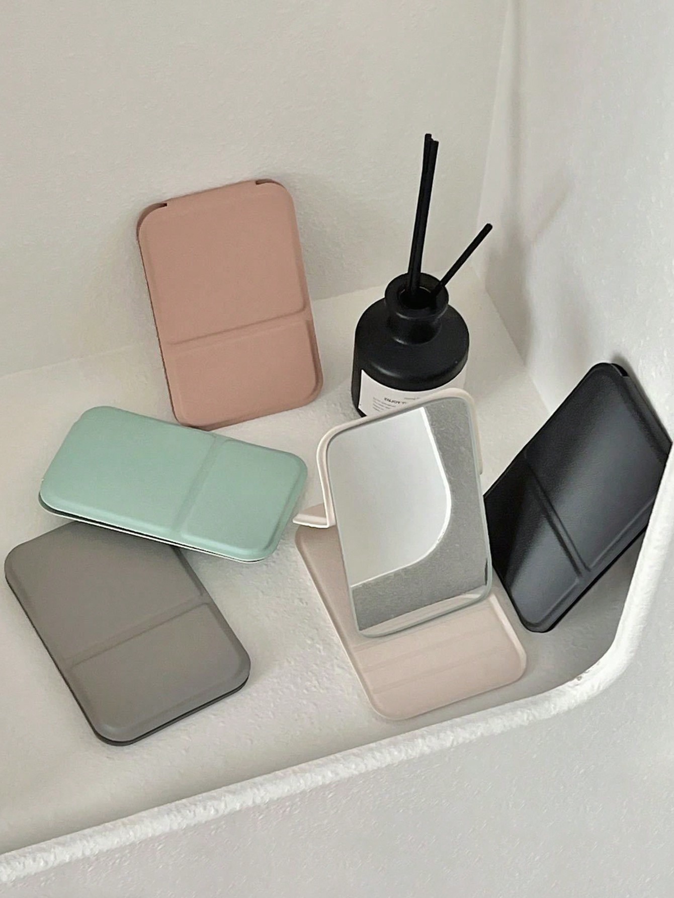 Set Cermin Rias Mini Lipat Por - Beauty With Makeup ulasan dan harga